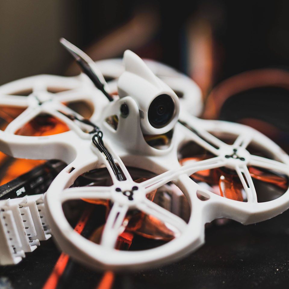 Emax Tinyhawk II 2 RTF FPV Máy - đánh giá và giá Drone Racing Vtx